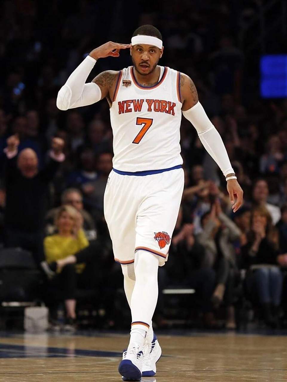 她不断调整 她不断调整