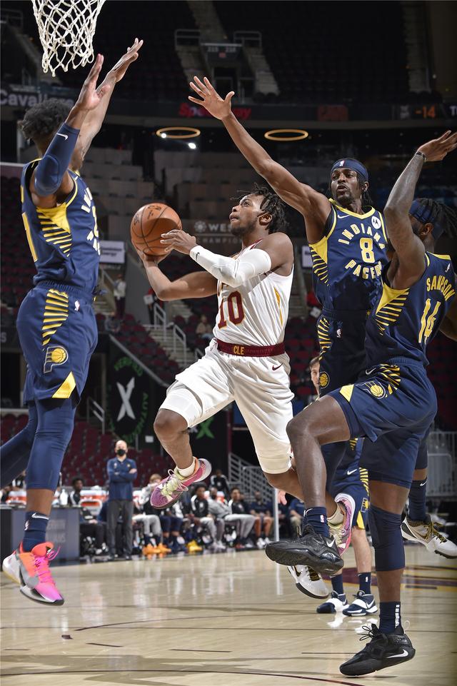 九洞几乎没 九洞几乎没