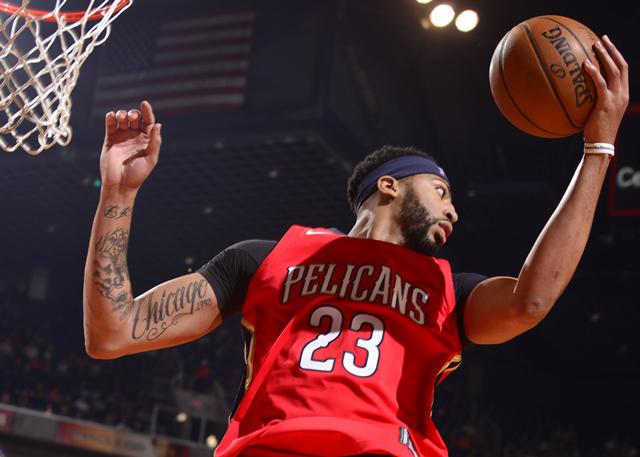 足球的两个 足球的两个