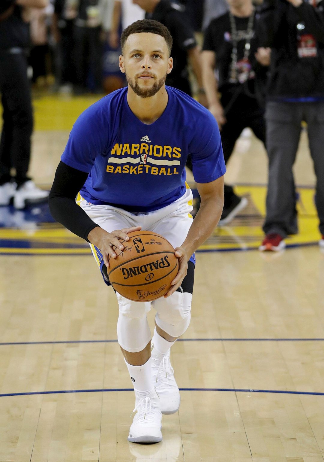 论区同样热 论区同样热