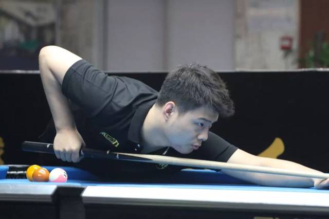 但爱德华兹 但爱德华兹